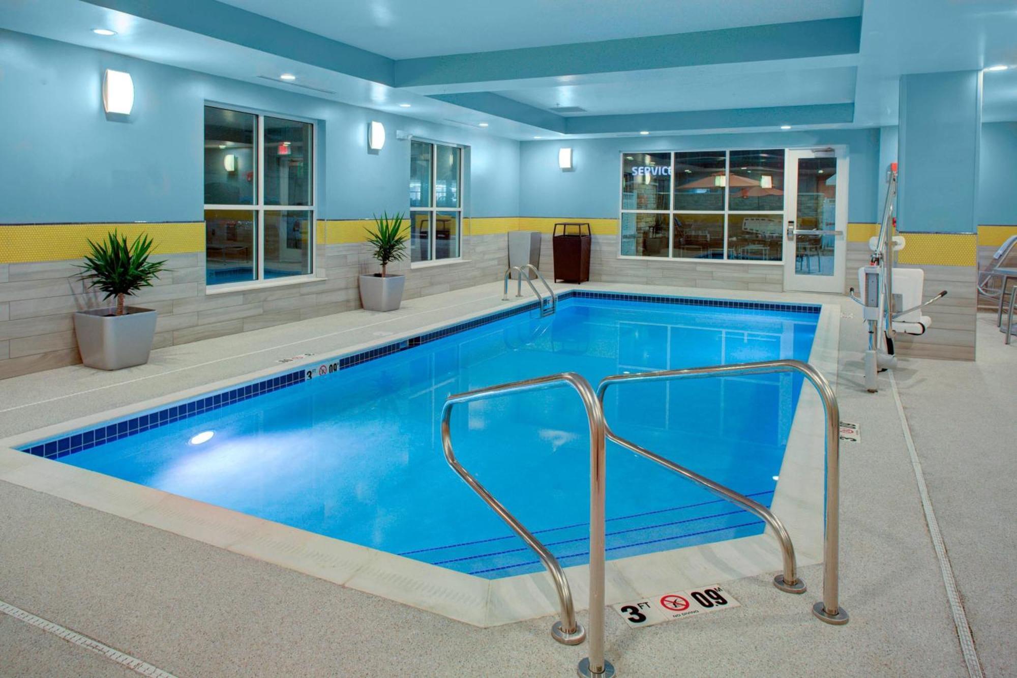 Towneplace Suites By Marriott Parkersburg Exteriér fotografie